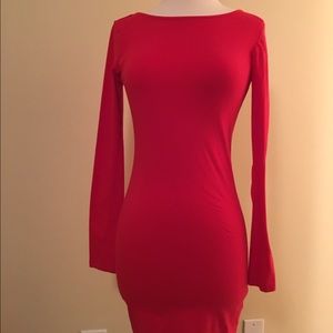 Long sleeve red dress