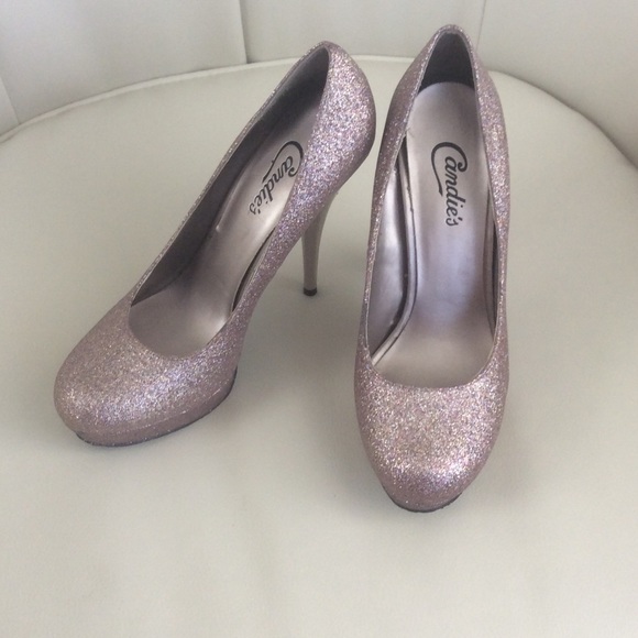 Rose Gold Pump