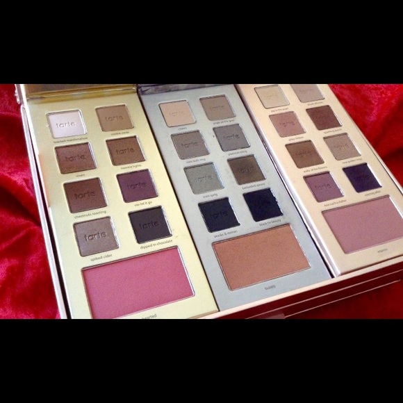Tarte eyeshadow blush collection Limited Edition😍