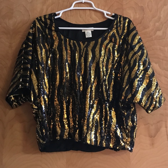 Black/gold top