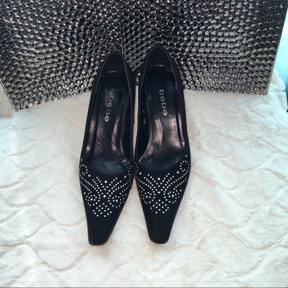 Heels - Picture 3 of 3