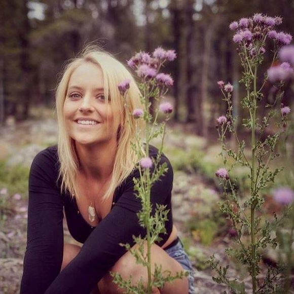 Meet your Posher - Picture 2 of 3