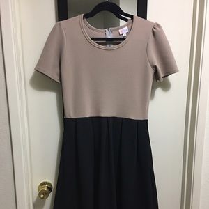 Lularoe Amelia -medium