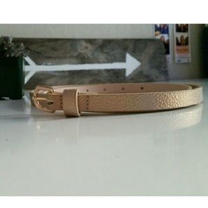 HM SKINNY LEATHER TAN BELT