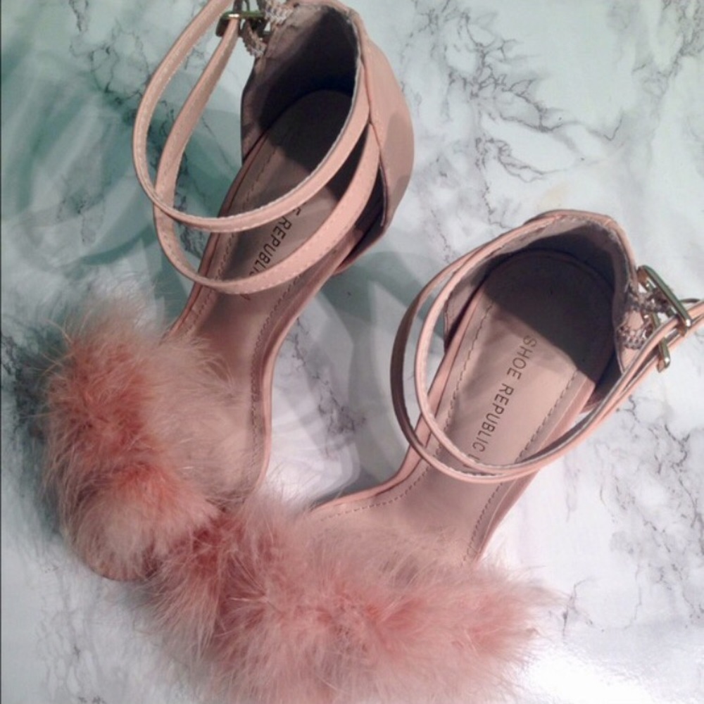 Fluffy Shoes👠