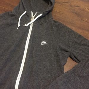 Woman's Nike zip up