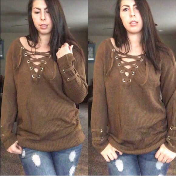 ONLY 1 LEFT! Sage lace up sweater - Picture 2 of 4