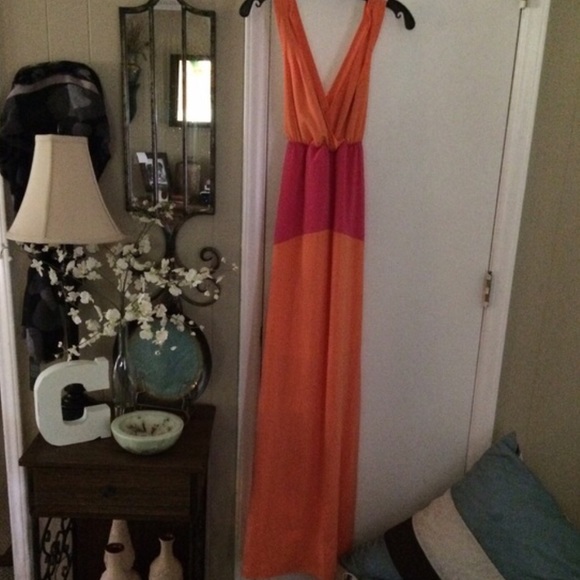 Judith March Color Block Maxi Criss Cross Back - Picture 2 of 3