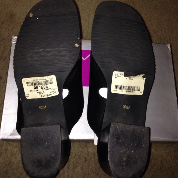 Cute Low Heel Shoes - Picture 3 of 4