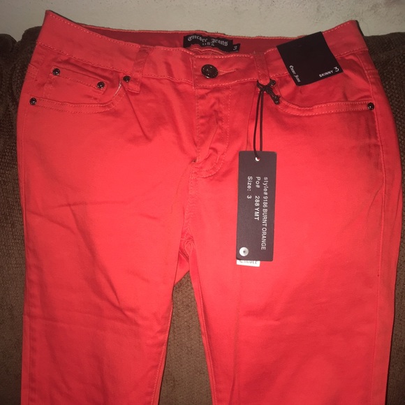 Skinny jeans size 3