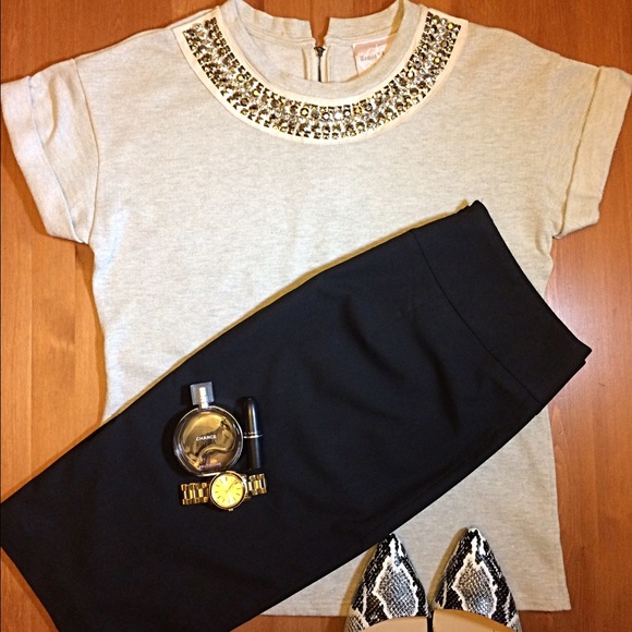 Romeo & Juliet Couture Jewel Embellished Top - Picture 1 of 3