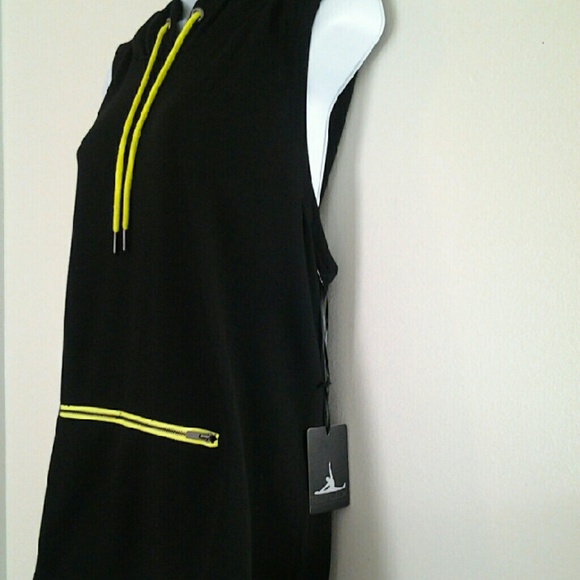 *SOLD * REFLEX HOODED Shirt - Picture 2 of 4