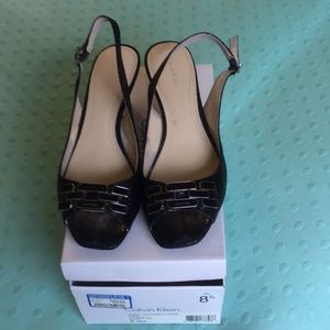 Sling- back dress shoes