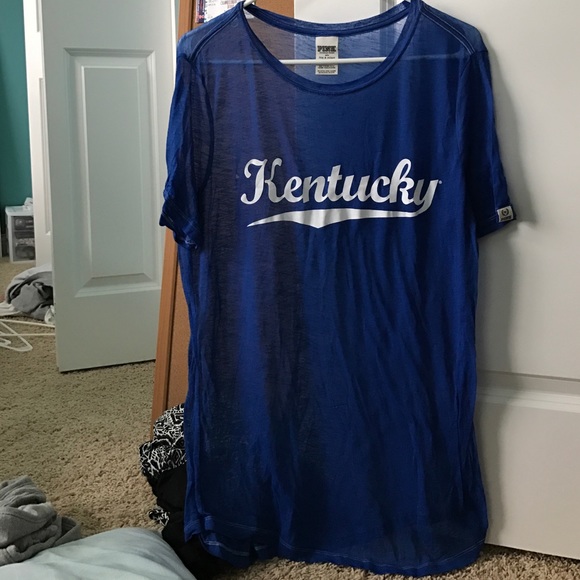 oversized tshirt