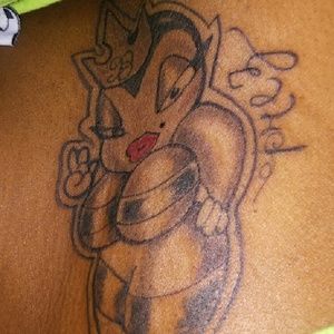 Meet your Posher, Tiffany