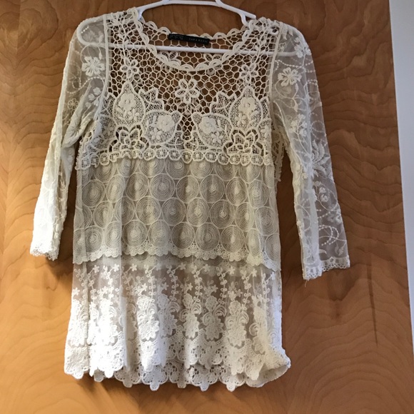 Lace top! - Picture 1 of 2