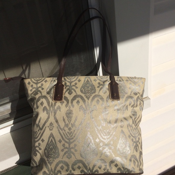Stella and Dot Metalic Ikat Tote 14" X 5" X 13