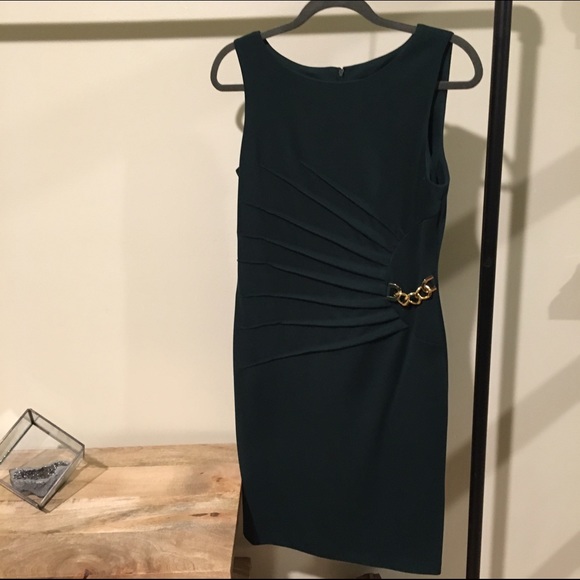 Forest Green Sleeveless Midi Dress