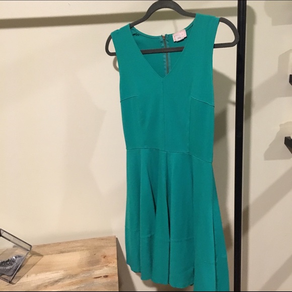 Green-Blue Sleeveless Midi Dress