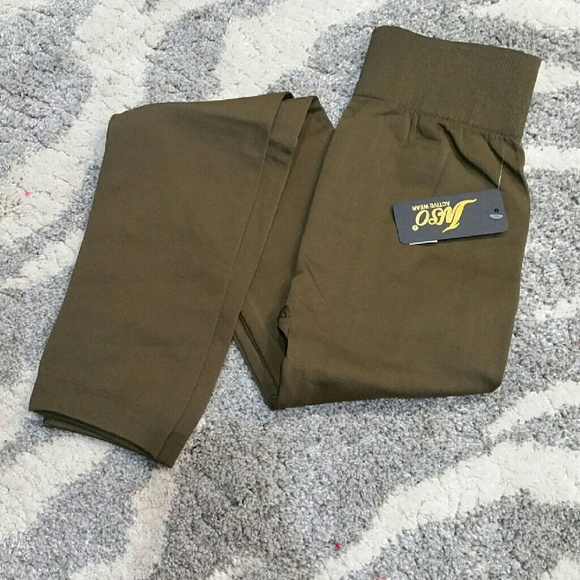 OLIVE GREEN FLEECED LINED LEGGINGS - Picture 3 of 4