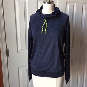 Icebreaker Sphere hoodie, size small