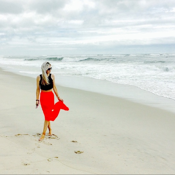 Meet Your Posher⭐️TOP RATED - @katharine917 Insta! - Picture 8 of 8