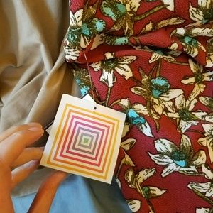 Lularoe Cassie LG NWT