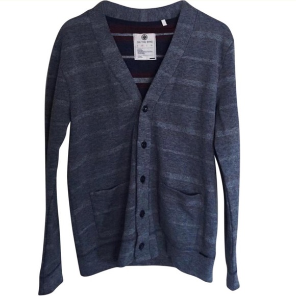 on the byas Other - {On The BYAS} Gray Button Down