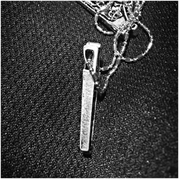 (K2) Nightmare Before Christmas Necklaces - Picture 4 of 4