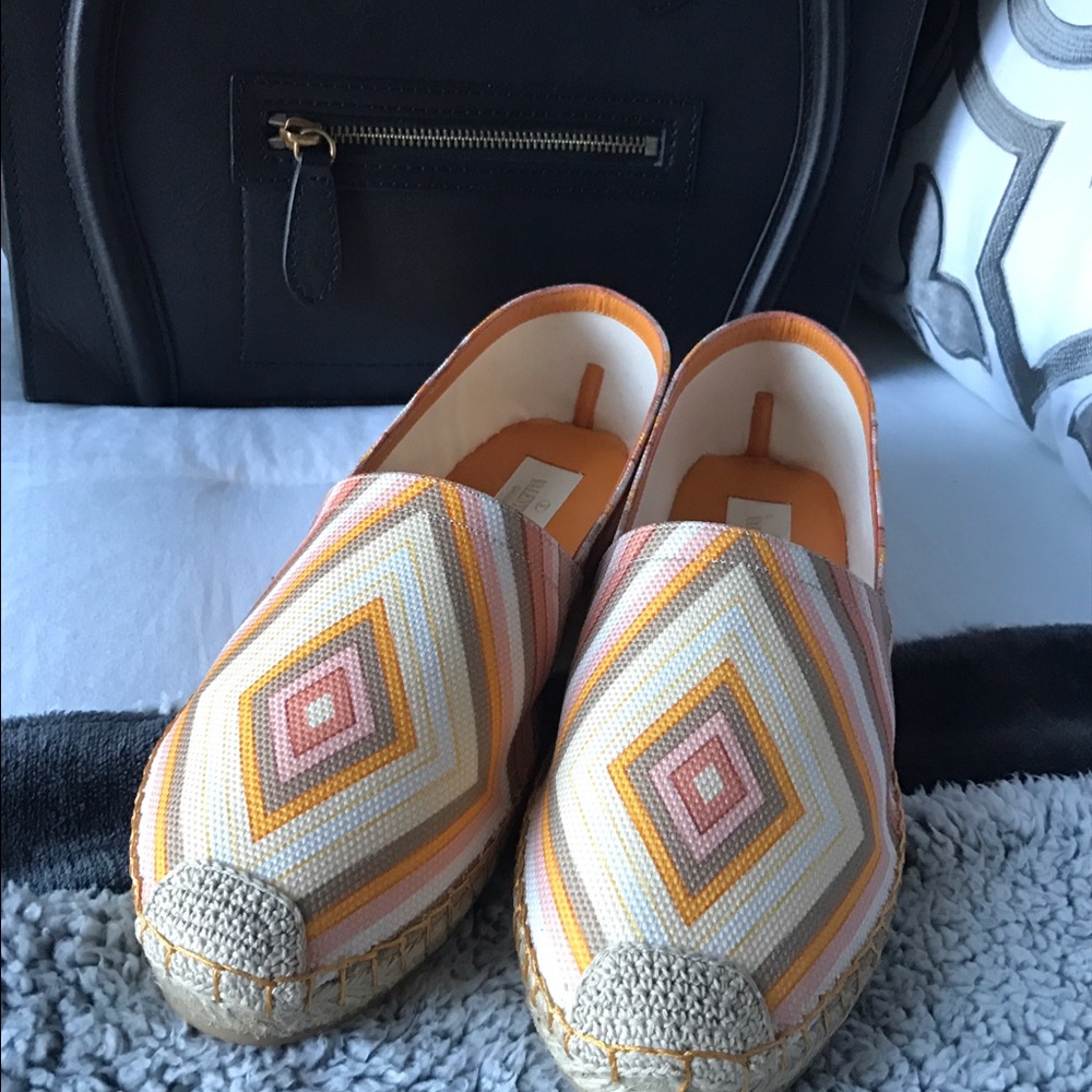 💕💕Brand New Valentino espadrilles💕
