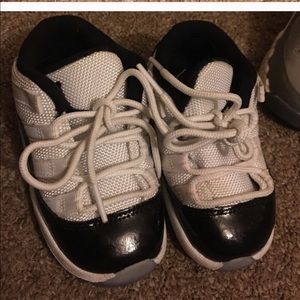 Jordan toddler sneaker