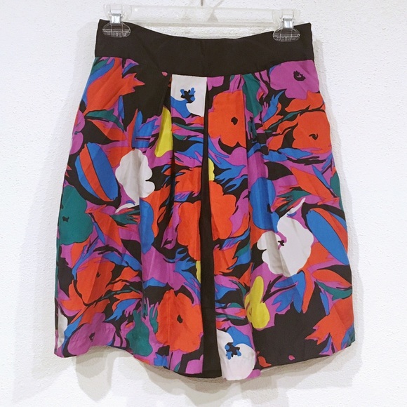 FINAL $ Lil floral skirt - Picture 2 of 4