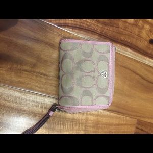 Coach poppy wallet