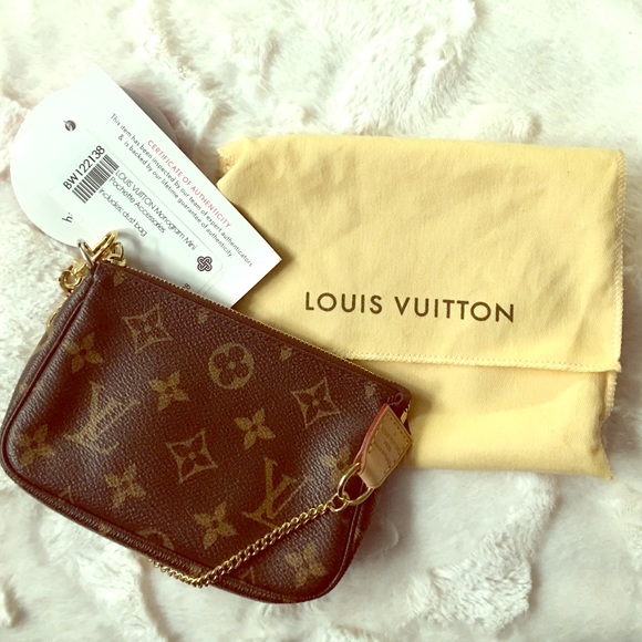 10000% Authentic LV Pochette ❌❌final mark down!❌❌
