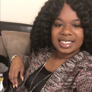 Meet your Posher, Faith