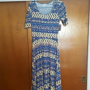 NWT LulaRoe Ana, Size: small