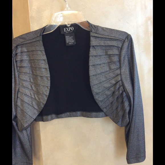 Holiday halter Top and bolero jacket - Picture 2 of 3