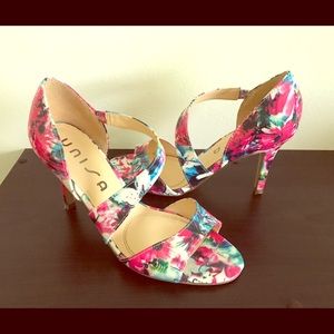 Floral Criss Cross Heels