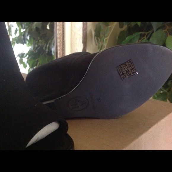 ASH Open Toed Bootie - Picture 4 of 4