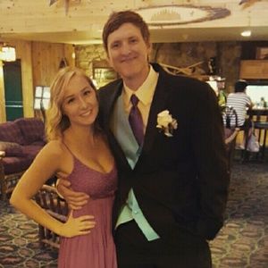 Meet your Posher, Marissa