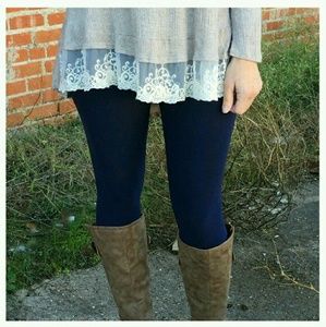 💙LAST ONE SALE💙 Ultra Soft Navy leggings!!