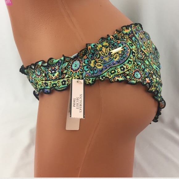 New Victoria's Secret ruffle cheeky swim bikini - Picture 4 of 7