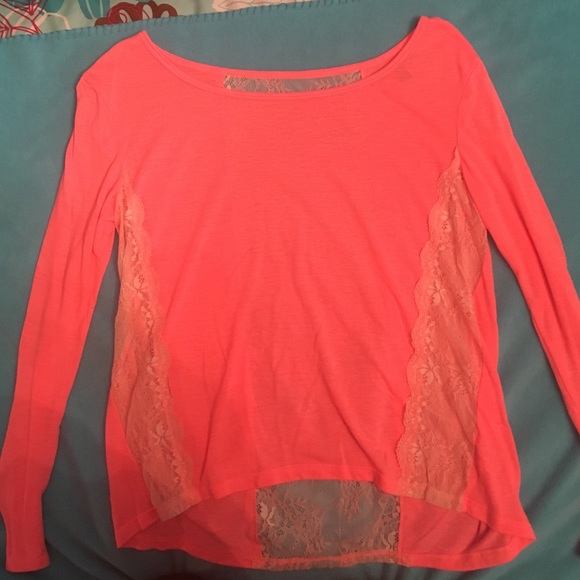 American Eagle long sleeve shirt
