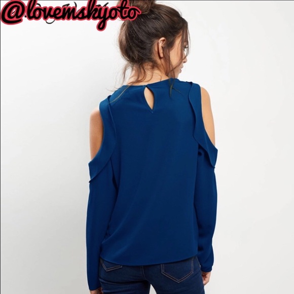 cold shoulder blouse - Picture 2 of 3