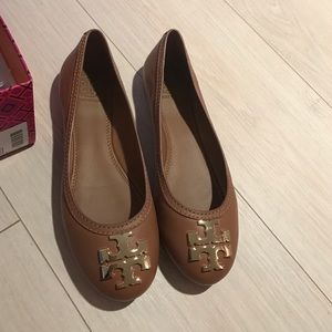 Tory burch flats NWT