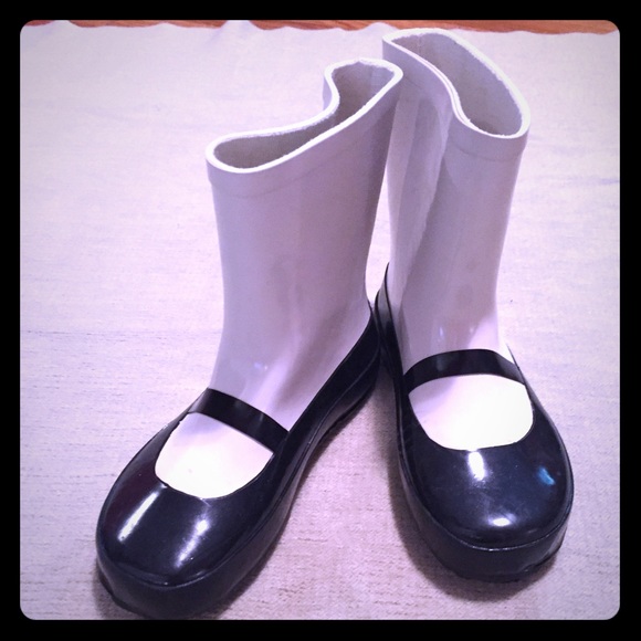 VGUC toddler rain boots