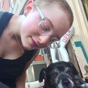 Meet your Posher, Dena