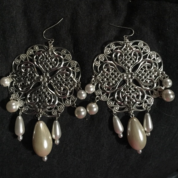 Chandelier Pearl Earrings