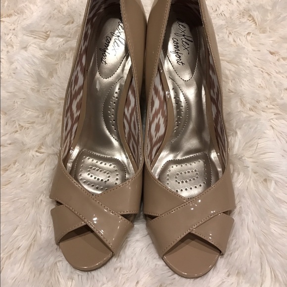 Tan dexflex comfort Open Toe Wedges
