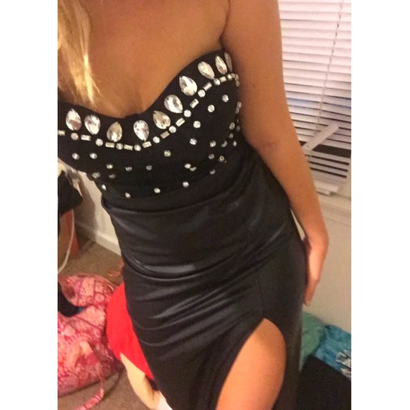 Crop bling top